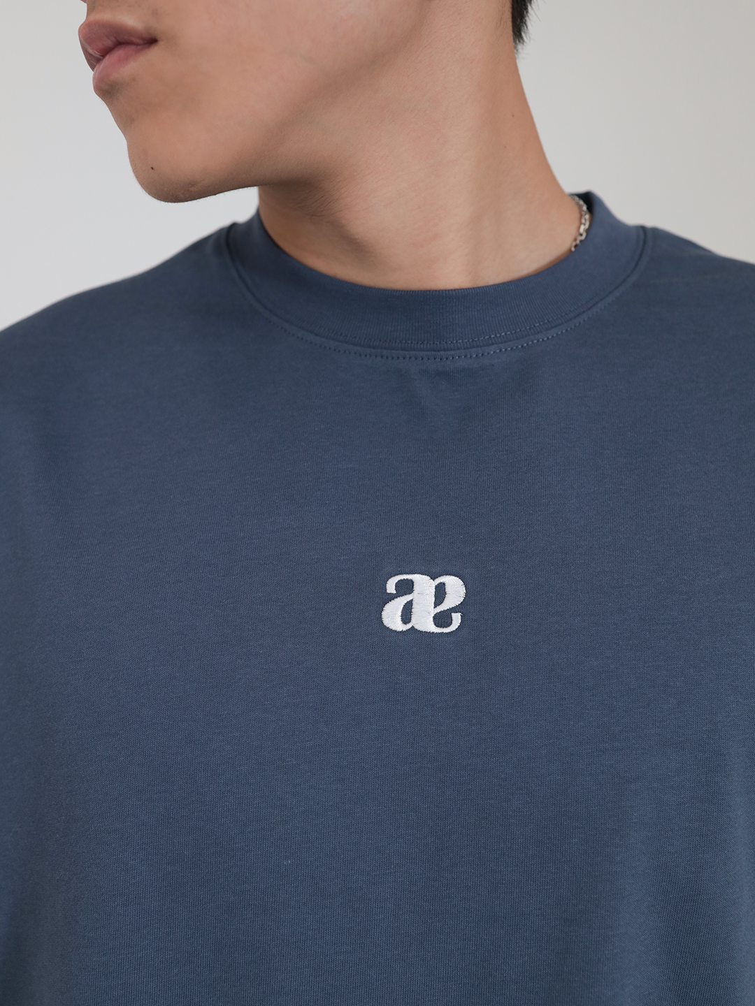Anagram Embroidered Men’s Cotton T-shirt (Navy)