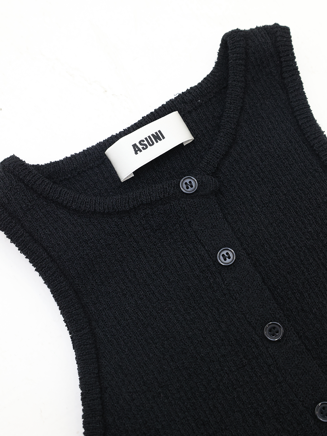 Anagram Knitted Slim Vest Top In Black