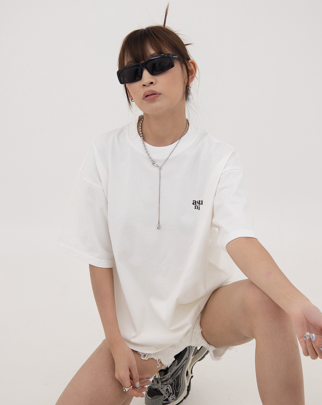 ASUNI Parfum Reveries UniSex T-Shirt In White