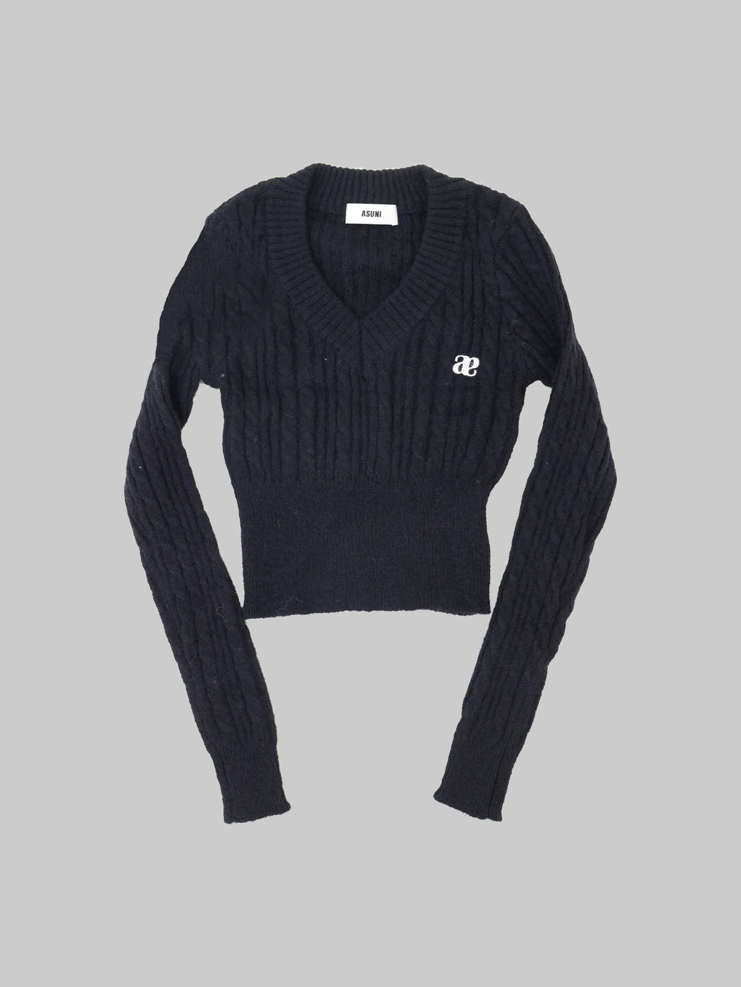 Double A logo V-neck knitted cold sweater in black