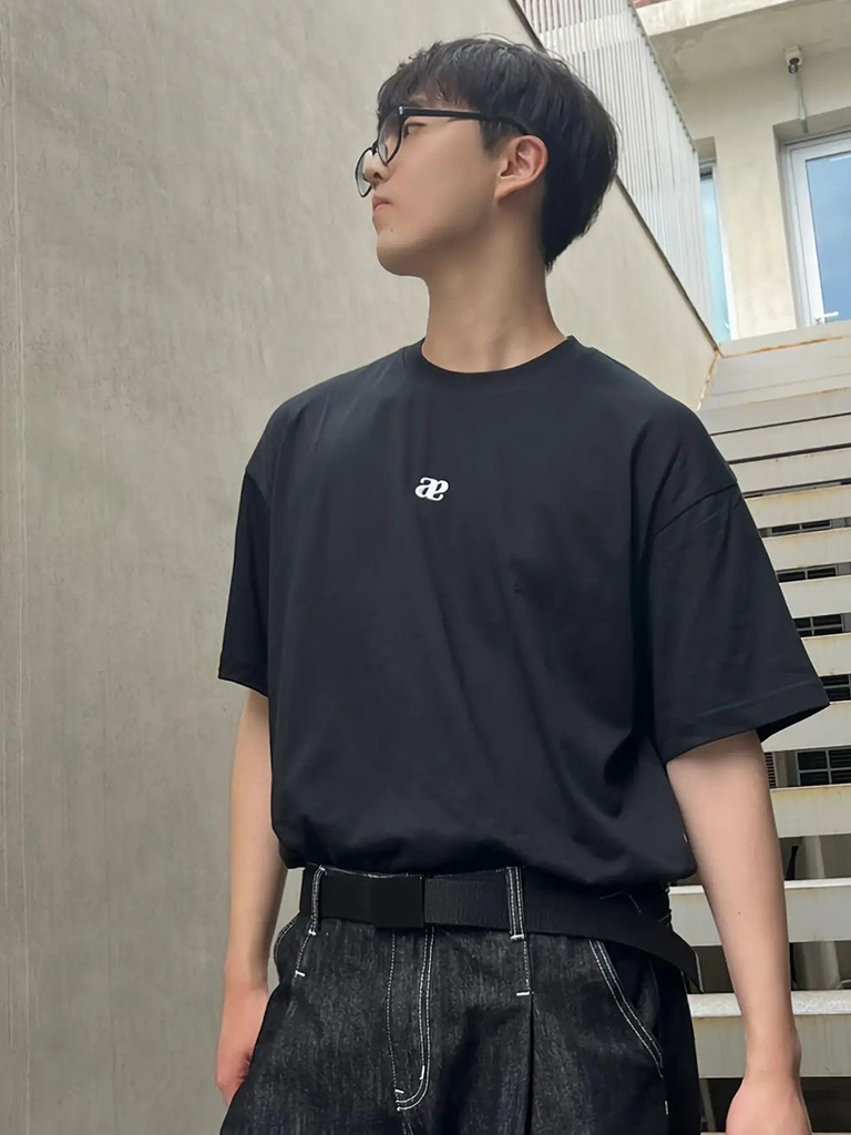 Anagram Embroidered Men’s Cotton T-shirt (Black)
